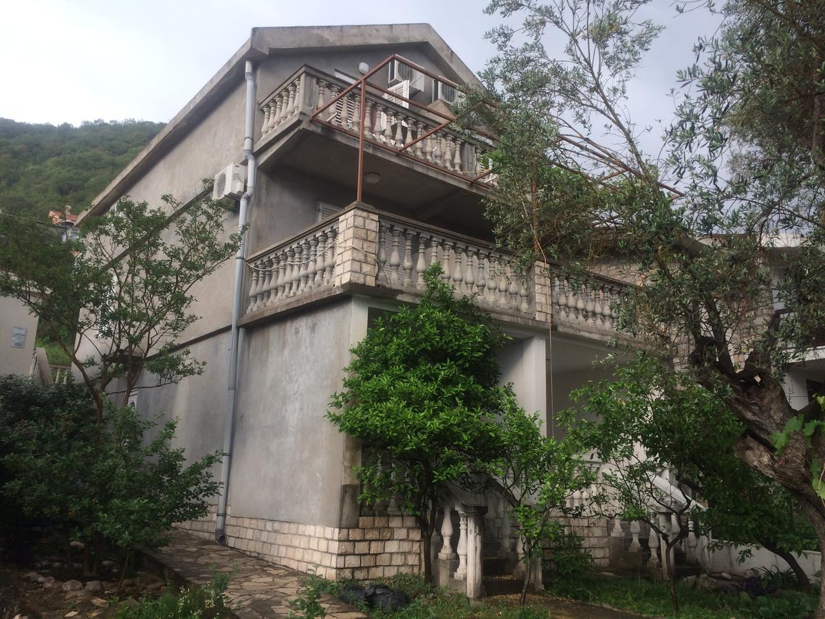 Apartments Mrvaljevic Petrovac Exterior photo