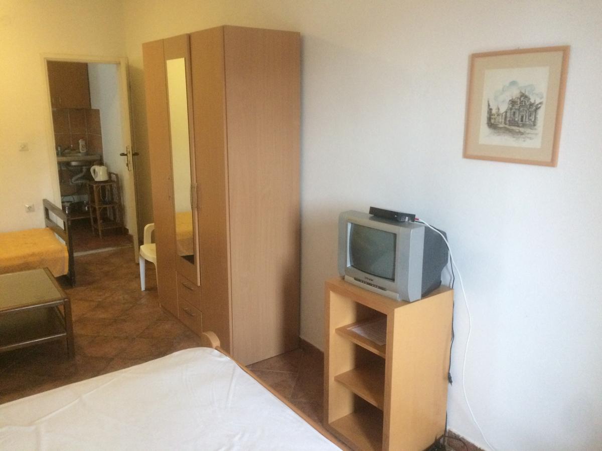 Apartments Mrvaljevic Petrovac Exterior photo