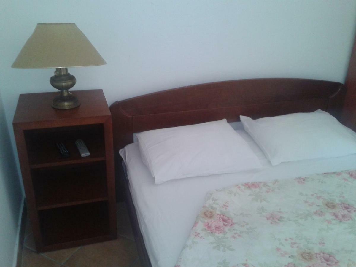 Apartments Mrvaljevic Petrovac Exterior photo