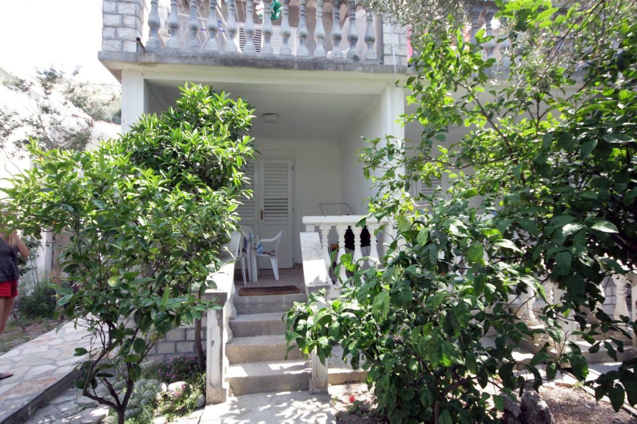Apartments Mrvaljevic Petrovac Exterior photo
